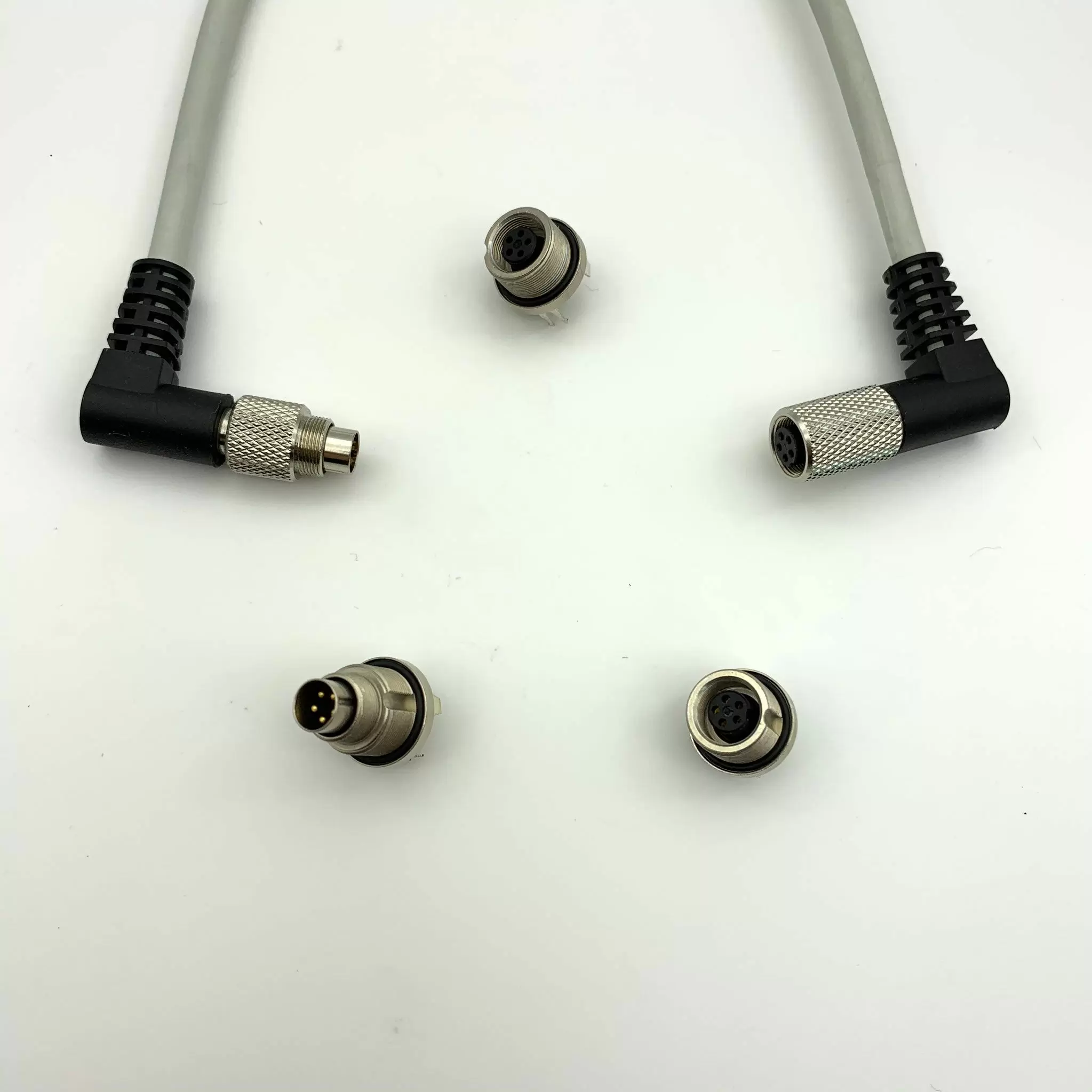 Waterdichte M9-connector